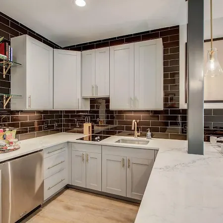 Utica 2 Bedroom 1 Bath With Full Kitchen Denver Exterior photo